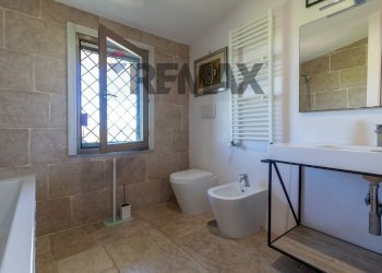 Bagno - Casa semi indipendente Via Dell' Acqua Vergine
 
170, Roma - foto 24