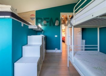 Camera / camera da letto - Casa semi indipendente Via Dell' Acqua Vergine
 
170, Roma - foto 35