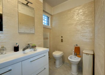 Foto 19 - Three-room apartment VIA GUARDI 58
 
58, Cinisello Balsamo - photo 19