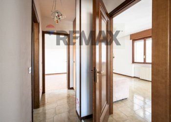 Hall / corridoio - Trilocale Langhirano - foto 31