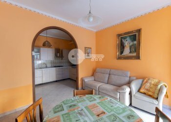 Foto 5 - Casa indipendente Via San Rocco
 
5, Isorella - foto 5