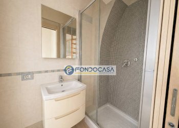 secondo bagno - Trilocale via capaccola, Massa - foto 16