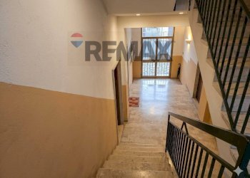 Ricezione / Lobby - Bilocale Santi Cosma e Damiano - foto 3