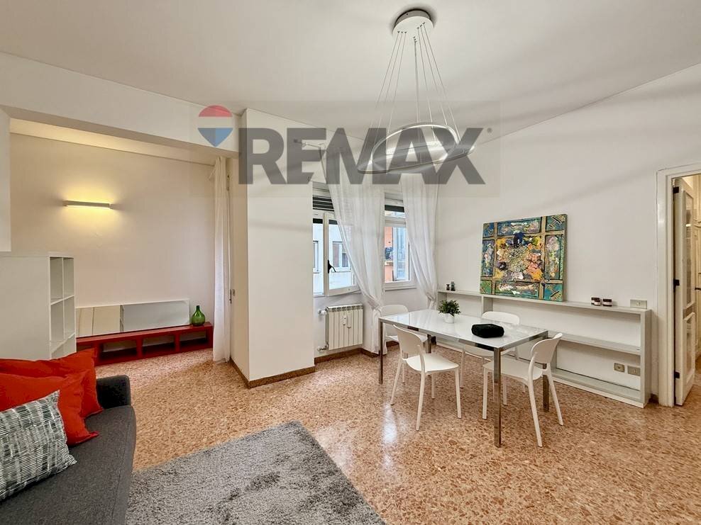 Sala da pranzo - Three-room apartment Circonvallazione Clodia
 
80, Roma - photo 2