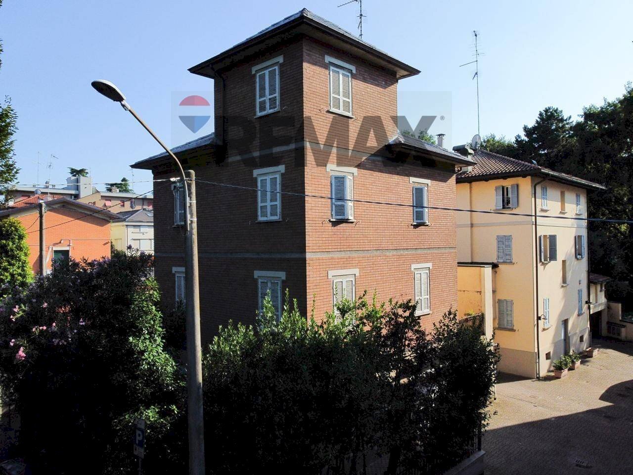 Casa all\'aperto - Casa indipendente VIA MENTANA
 
9, Reggio nell'Emilia - foto 1