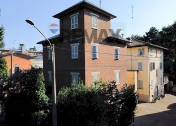 Casa all\'aperto - Casa indipendente VIA MENTANA
 
9, Reggio nell'Emilia - foto 1