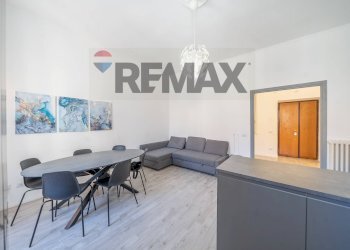 Sala da pranzo - Quadrilocale Via Taranto
 
6, Roma - foto 4