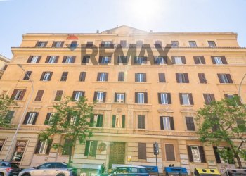 Edificio all\'aperto - Quadrilocale Via Taranto
 
6, Roma - foto 39