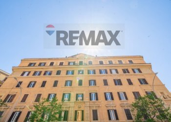 Edificio all\'aperto - Quadrilocale Via Taranto
 
6, Roma - foto 41