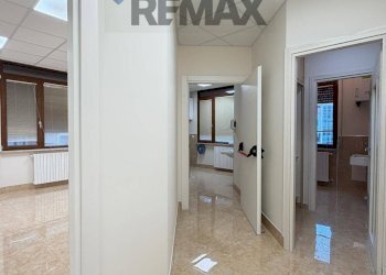 Hall / corridoio - Ufficio VIA D'AMATO
 
9, Campobasso - foto 5