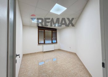 Stanza vuota - Ufficio VIA D'AMATO
 
9, Campobasso - foto 17