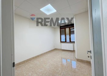 Stanza vuota - Ufficio VIA D'AMATO
 
9, Campobasso - foto 18