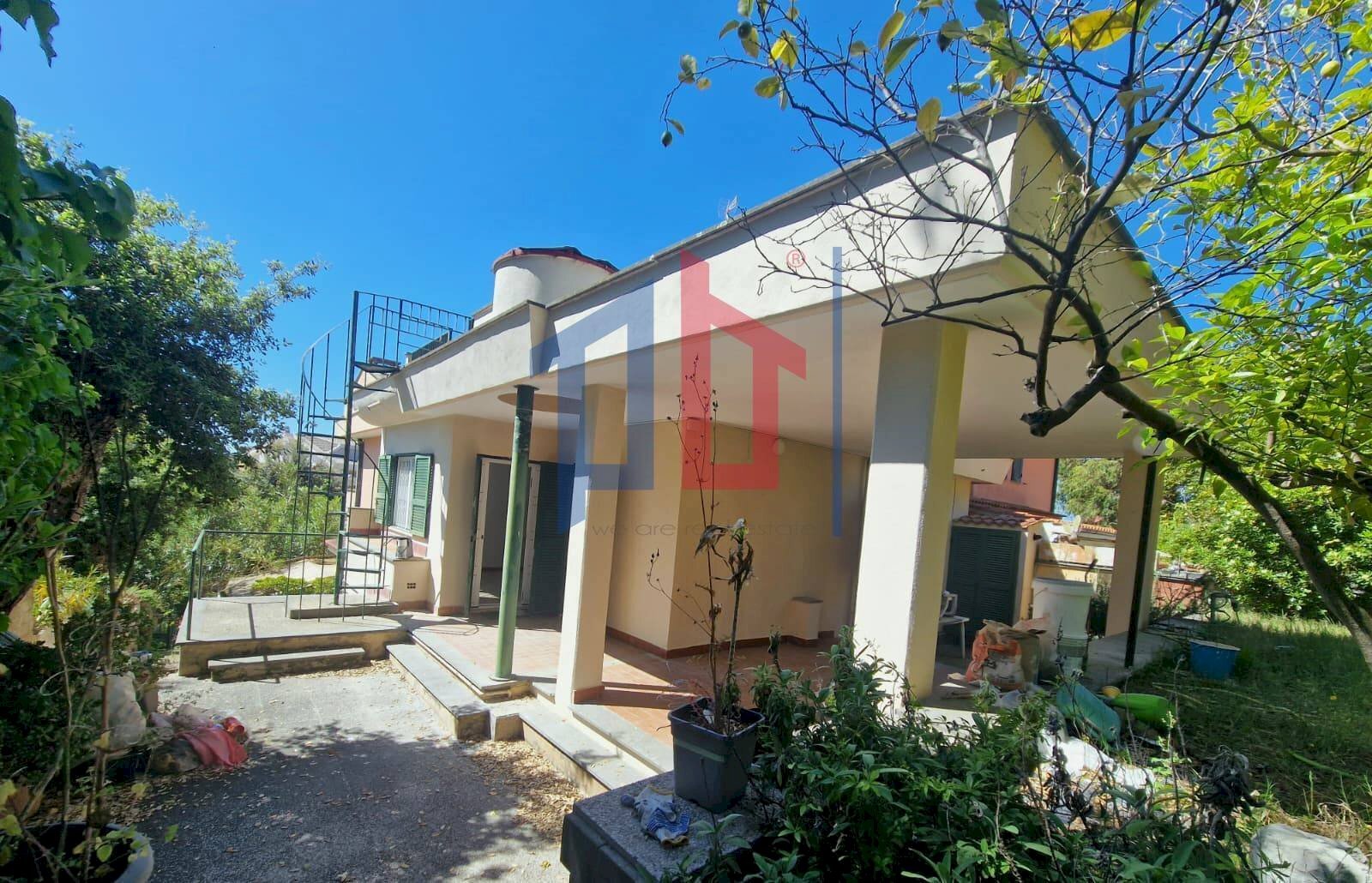 Foto 1 - Villa VIA DIANA
 
41, Anzio - foto 1