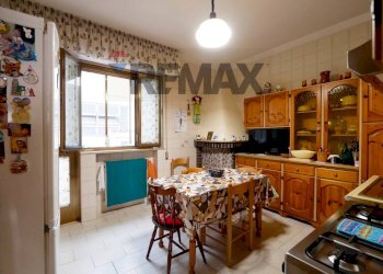 Sala da pranzo - Four-room apartment via Bitetto
 
26, Bitritto - photo 3