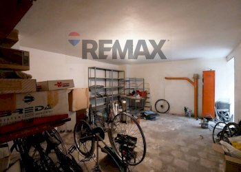 Dispensa di stoccaggio - Four-room apartment via Bitetto
 
26, Bitritto - photo 12