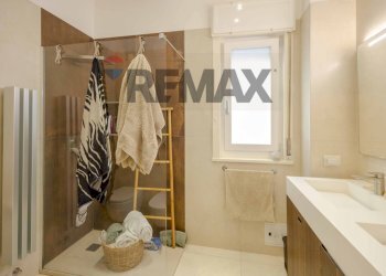 Bagno - Trilocale via Gabriele D'Annunzio
 
15, Valenzano - foto 12