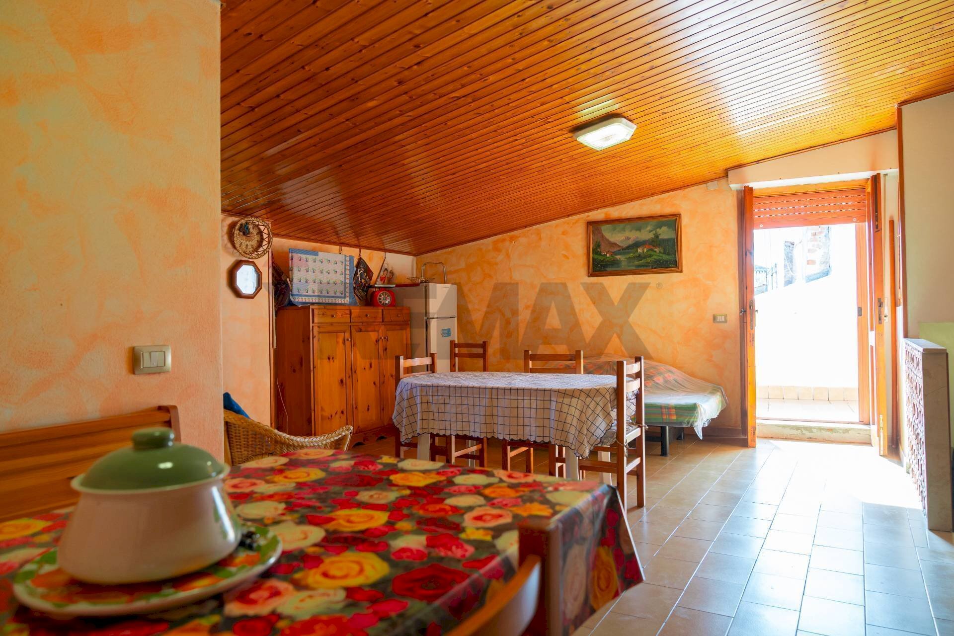 Sala da pranzo - Semi-detached house via Mundule
 
3/5, Florinas - photo 3