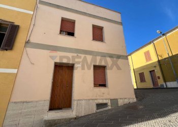 Edificio all\'aperto - Semi-detached house via Mundule
 
3/5, Florinas - photo 2
