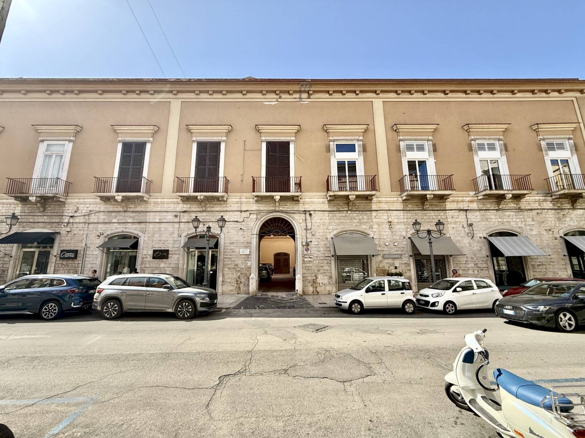 Foto 1 - Trilocale Corso Giuseppe Garibaldi
 
113, Barletta - foto 1