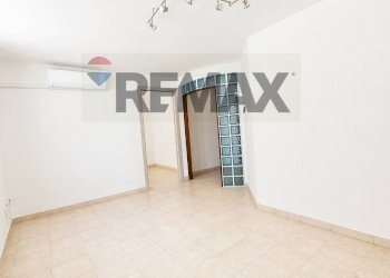 Stanza 1 - Ufficio Via Giuseppe Giusti
 
10, Cagliari - foto 2