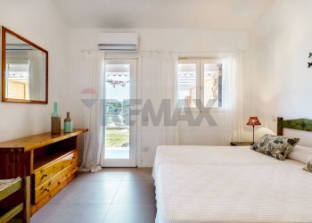 Camera / camera da letto - Villa a Schiera Domus De Maria - foto 23