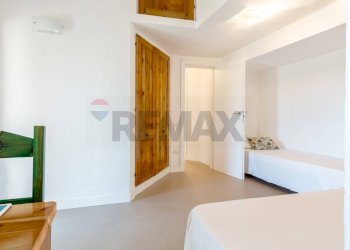 Camera / camera da letto - Villa a Schiera Domus De Maria - foto 27