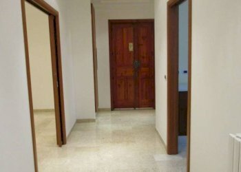 Corridoio - Four-room apartment Statte - photo 13