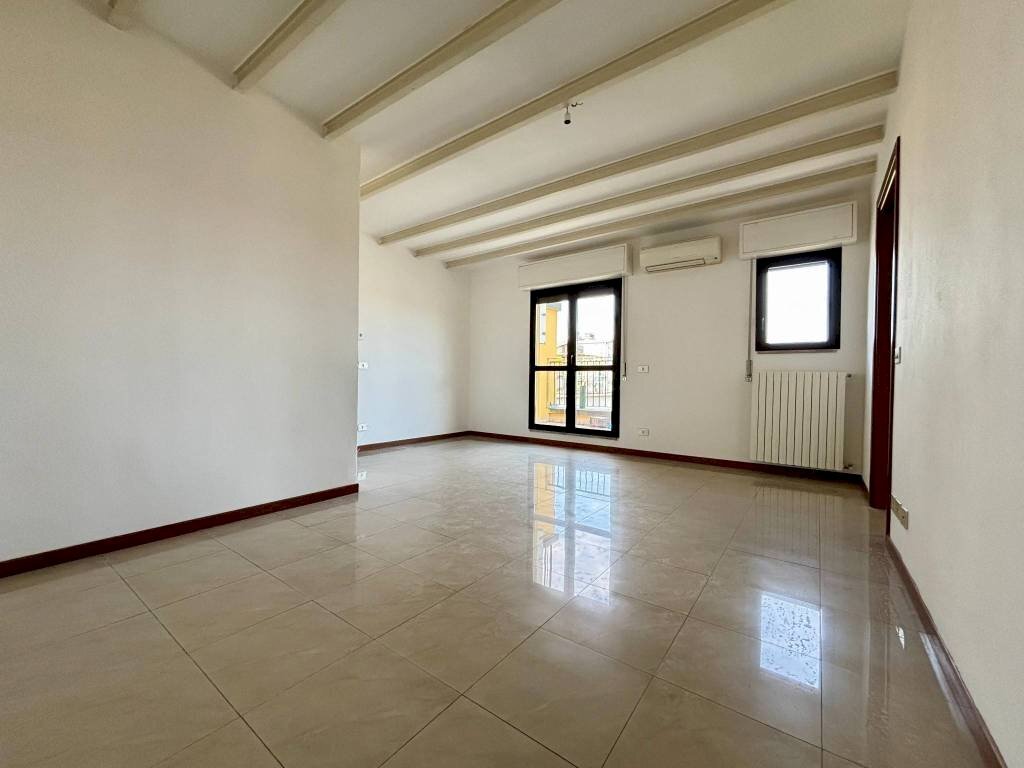Cucina - Ufficio viale Coni Zugna, 5/a, Milano (zona San Vittore) - foto 2