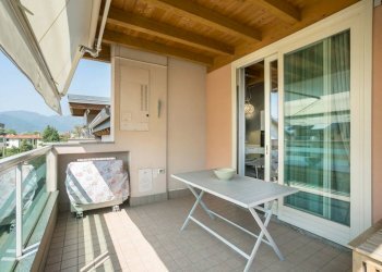 Terrazzo - Four-room apartment via Vittorio Veneto, 10, Pedrengo - photo 9