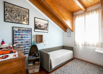 Camera da letto - Four-room apartment via Vittorio Veneto, 10, Pedrengo - photo 21