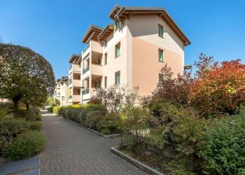 Facciata - Quadrilocale via Vittorio Veneto, 10, Pedrengo - foto 30