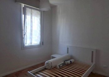 Camera da letto - Trilocale via Giuseppe Mazzini, 142, Bologna (zona Massarenti) - foto 15