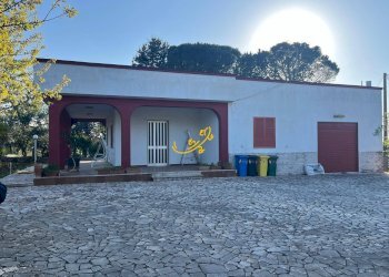 Foto 2 - Villa Strada Comunale Torre Due Pani
 
1, Castellana Grotte - foto 2