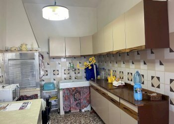 Foto 16 - Villa Strada Comunale Torre Due Pani
 
1, Castellana Grotte - foto 16