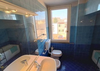 Bagno - Quadrilocale strada Massimo d'Azeglio, 15, Parma (zona Oltretorrente) - foto 14