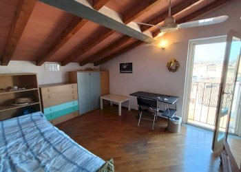 Camera da letto - Quadrilocale strada Massimo d'Azeglio, 15, Parma (zona Oltretorrente) - foto 22