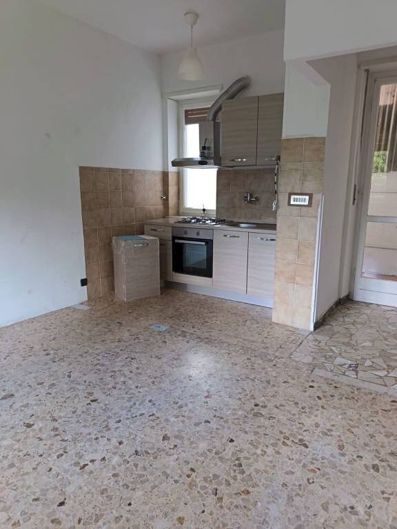 Cucina - Trilocale viale Nestor Delú, Alpignano - foto 3