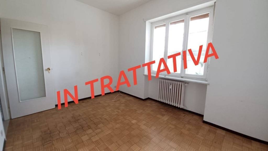 Camera da letto - Trilocale viale Nestor Delú, Alpignano - foto 1