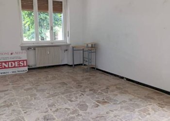 Camera da letto - Trilocale viale Nestor Delú, Alpignano - foto 13