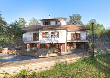 Foto 2 - Villa Strada Acquabianca
 
27, Viterbo - photo 2