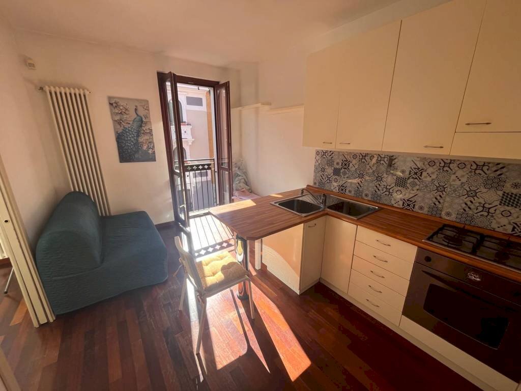 Cucina - Bilocale via Bastia, 6, Milano (zona Vigentino) - foto 2