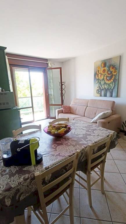 Salone - Three-room apartment via Luciano Lama, 22/13, Malalbergo - photo 3