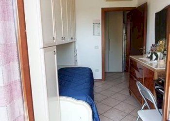 Camera da letto - Three-room apartment via Luciano Lama, 22/13, Malalbergo - photo 13