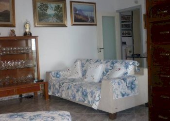 Three-room apartment LUNGOMARE GALILEI, Gallipoli - photo 4