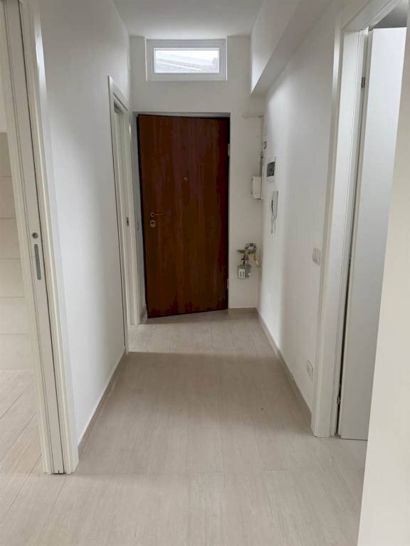 Corridoio - Two-room apartment Modena, 33, Sesto San Giovanni - photo 3
