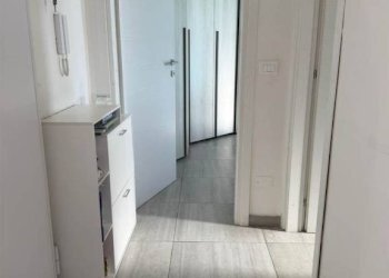 Corridoio - Two-room apartment via PIRANDELLO, 123, Sesto San Giovanni - photo 14