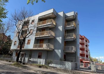 Facciata - Three-room apartment via Fratelli Di Dio, 34, Sesto San Giovanni - photo 23