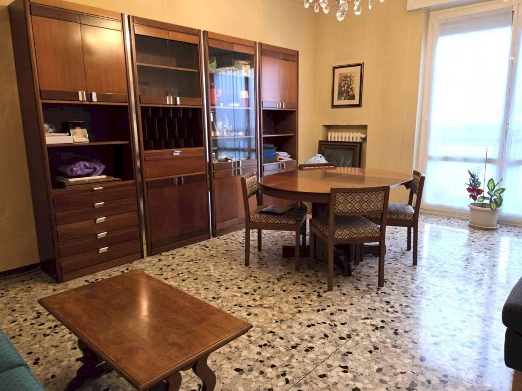 Salone - Two-room apartment via Campestre, 250, Sesto San Giovanni - photo 2