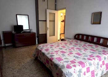 Camera da letto - Two-room apartment via Campestre, 250, Sesto San Giovanni - photo 13