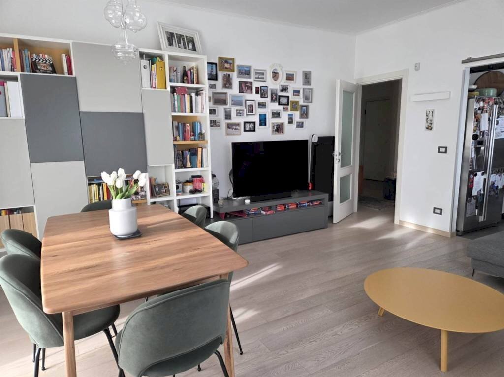 Salone - Four-room apartment via IPPOLITO NIEVO, 24, Sesto San Giovanni - photo 1